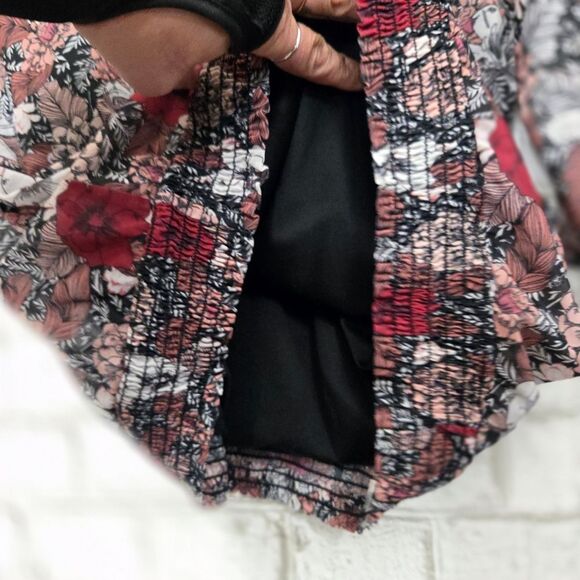 Maurices floral printed blouse - Picture 7 of 13